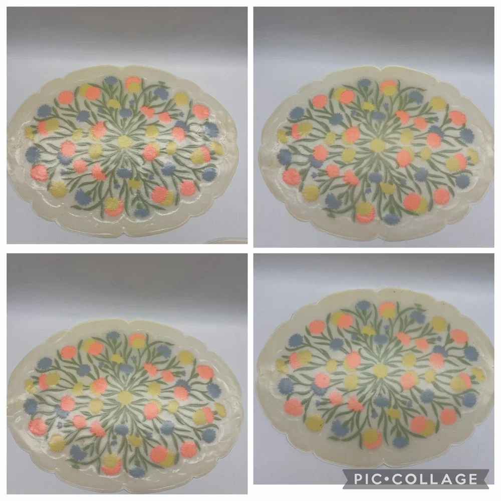 Vintage LOT of 4 Vinyl Floral Placemats Pastel Oval Scalloped Edges Cottagecore